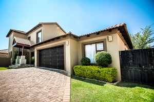 Preparing your house for real estate photography: Midstream real estate photography