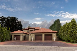 Pretoria Real Estate photography shoot in Silver Lakes
